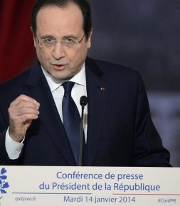 Réglementation  François Hollande : allégements de charges pour les entreprises