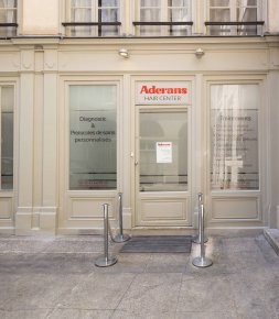 Coiffeurs/Franchises Aderans Hair Center : un lieu, plusieurs solutions