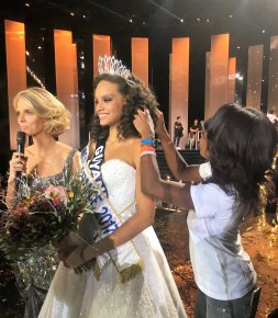 Culture/ Mode  Alicia Aylies Miss France 2017