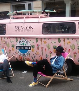 Marques et fournisseurs Revlon Professional on the road