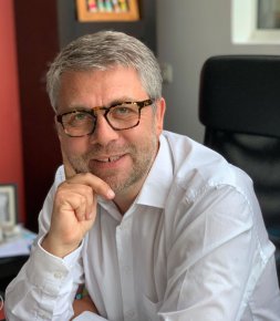 Coiffeurs/Franchises Christophe Doré président de l’Unec