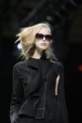 DÉFILÉS Yohji Yamamoto