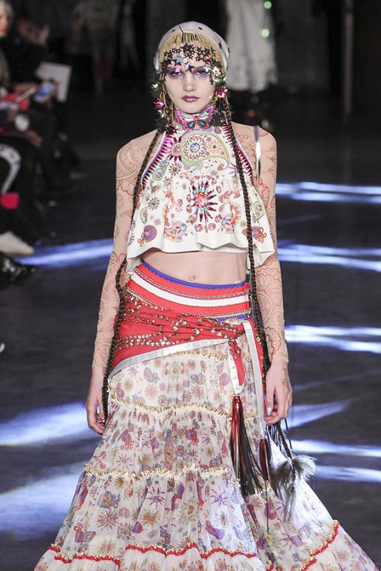 DÉFILÉS Manish Arora