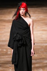 DÉFILÉS Yohji Yamamoto