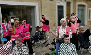 Coiffeurs solidaires : des professionnels au grand cœur