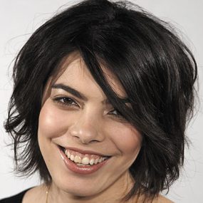 131121e565dece110331-000416-full-800x800-1